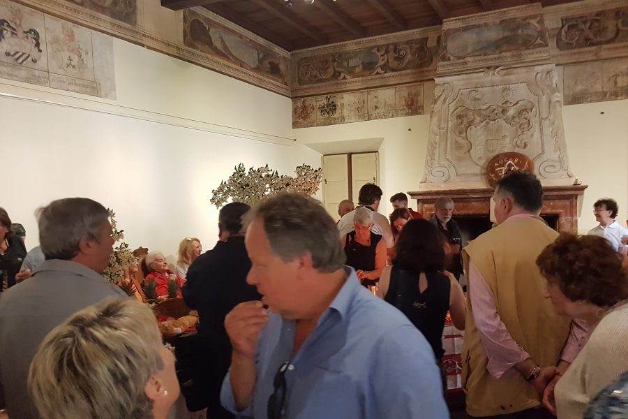 The 70 years of the Bernasconi pharmacy, the company that has the future behind it